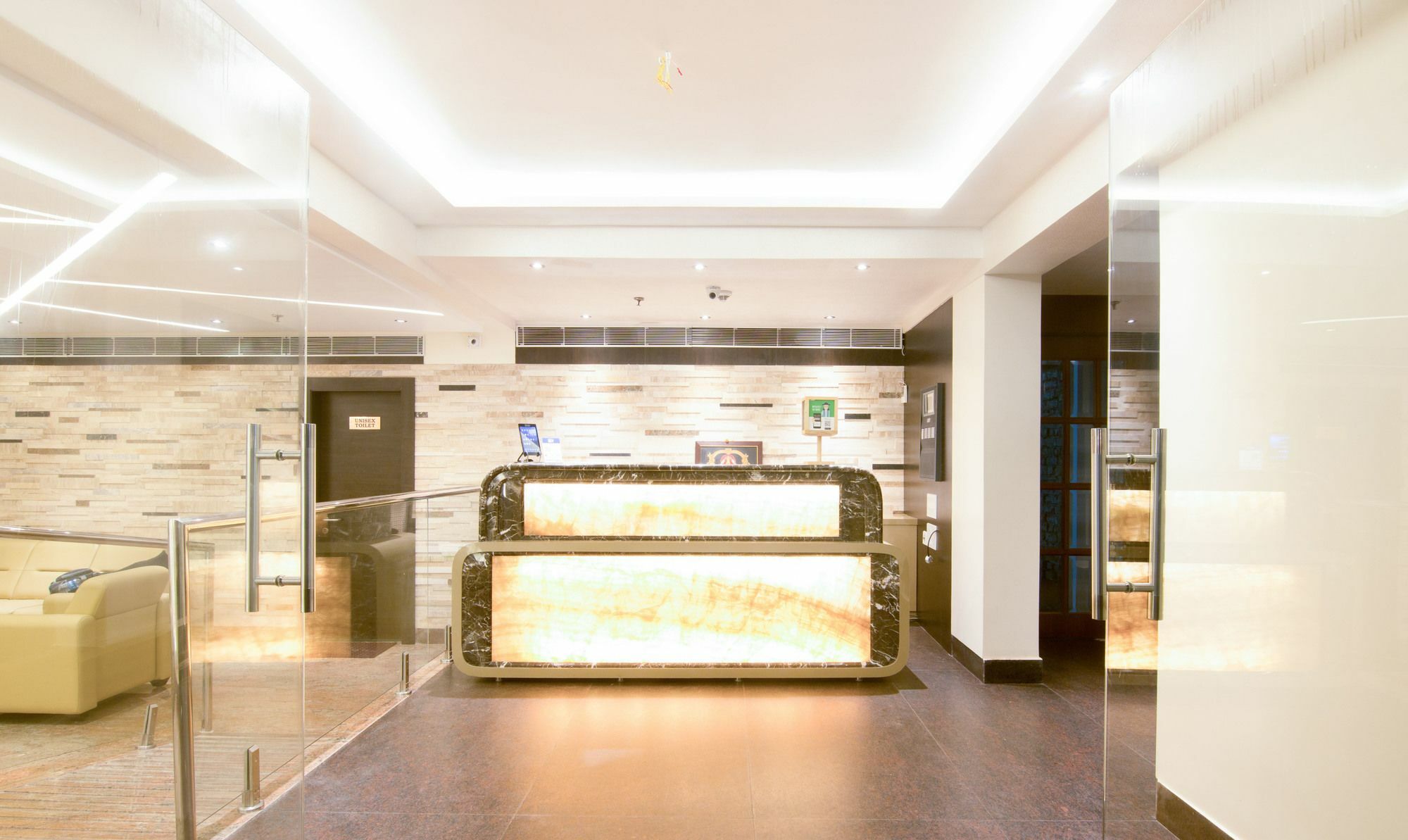 Ritu Ivy Hotel Kolkata Exterior photo
